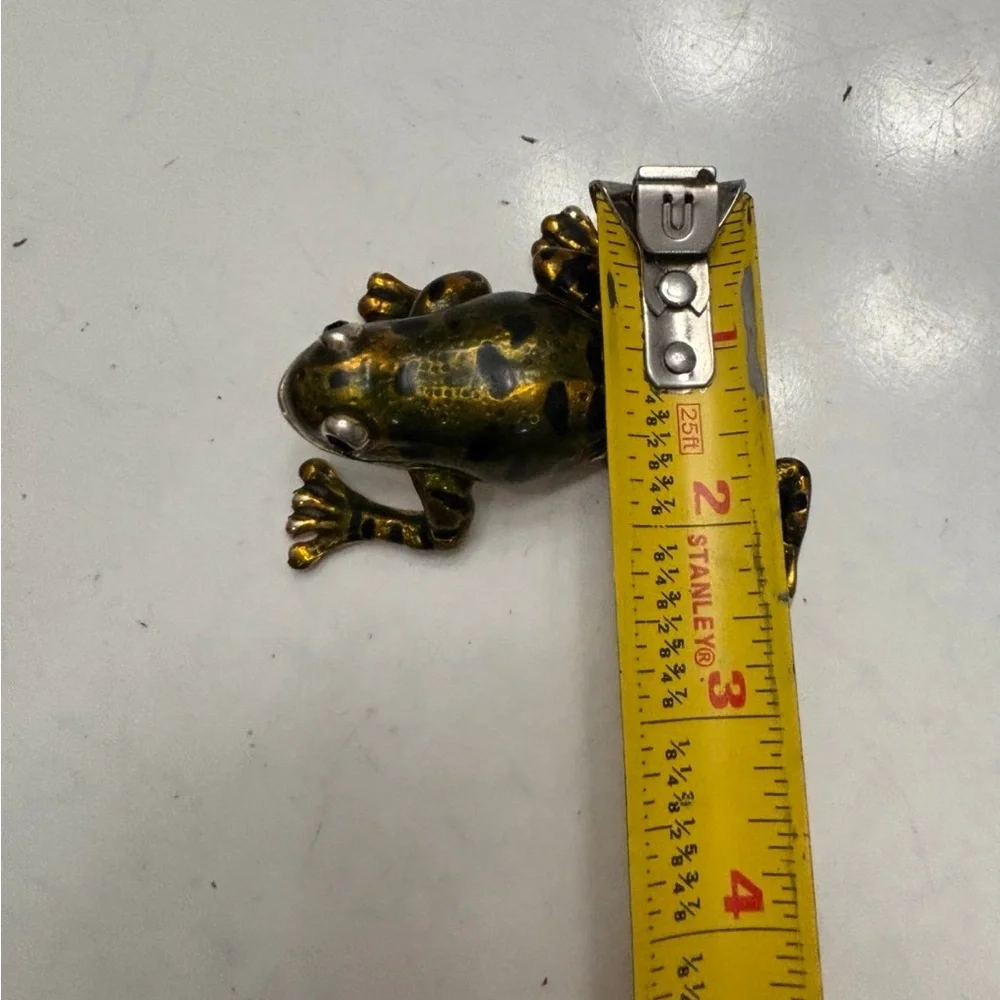VTG Nobility Enamel Jewel Trinket Box GREEN - Frog